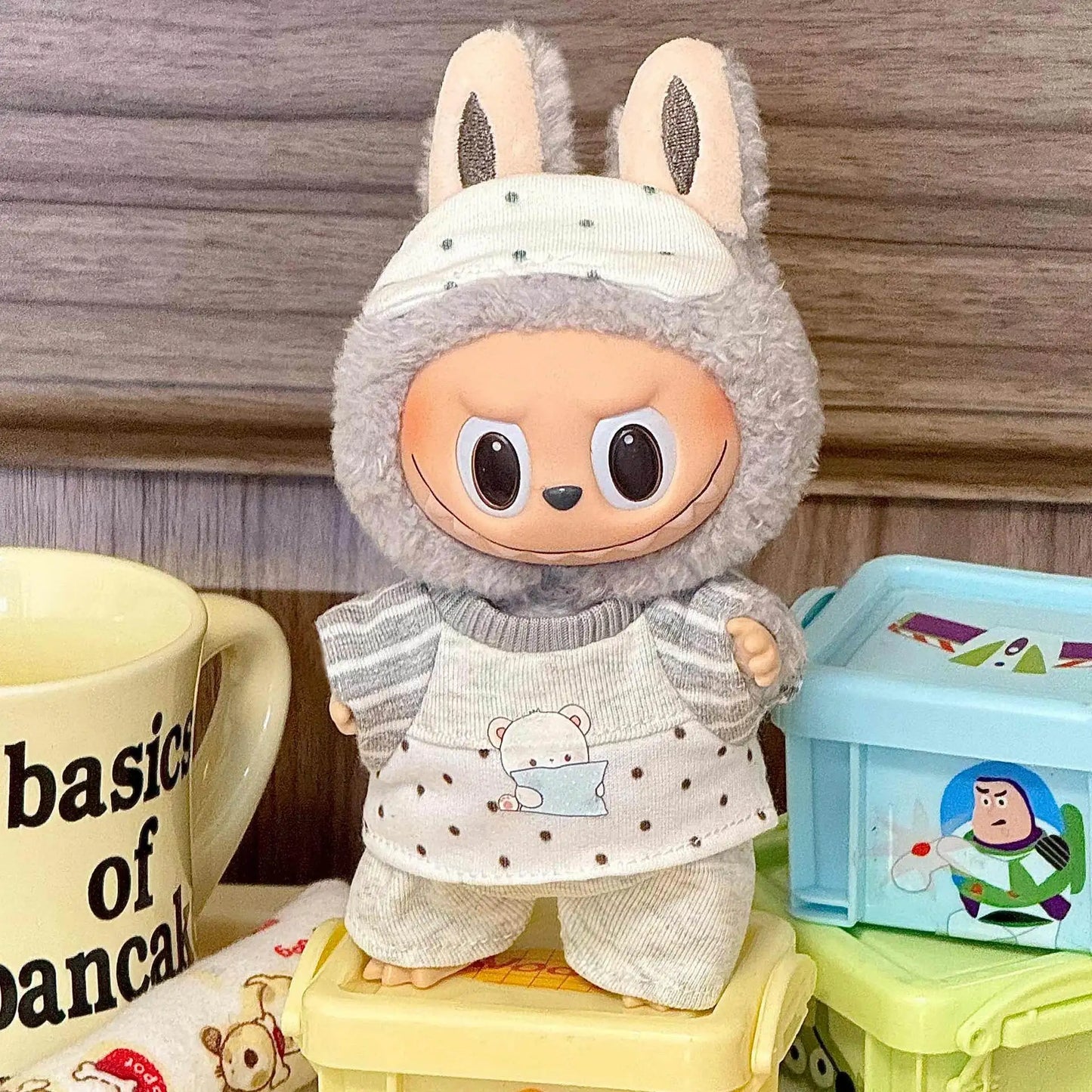 Labubu 17cm Macaron Designers Shoes and Luxury Clothes Fast Shipping Cute Fashion Doll with Original Accessories Dropshipping