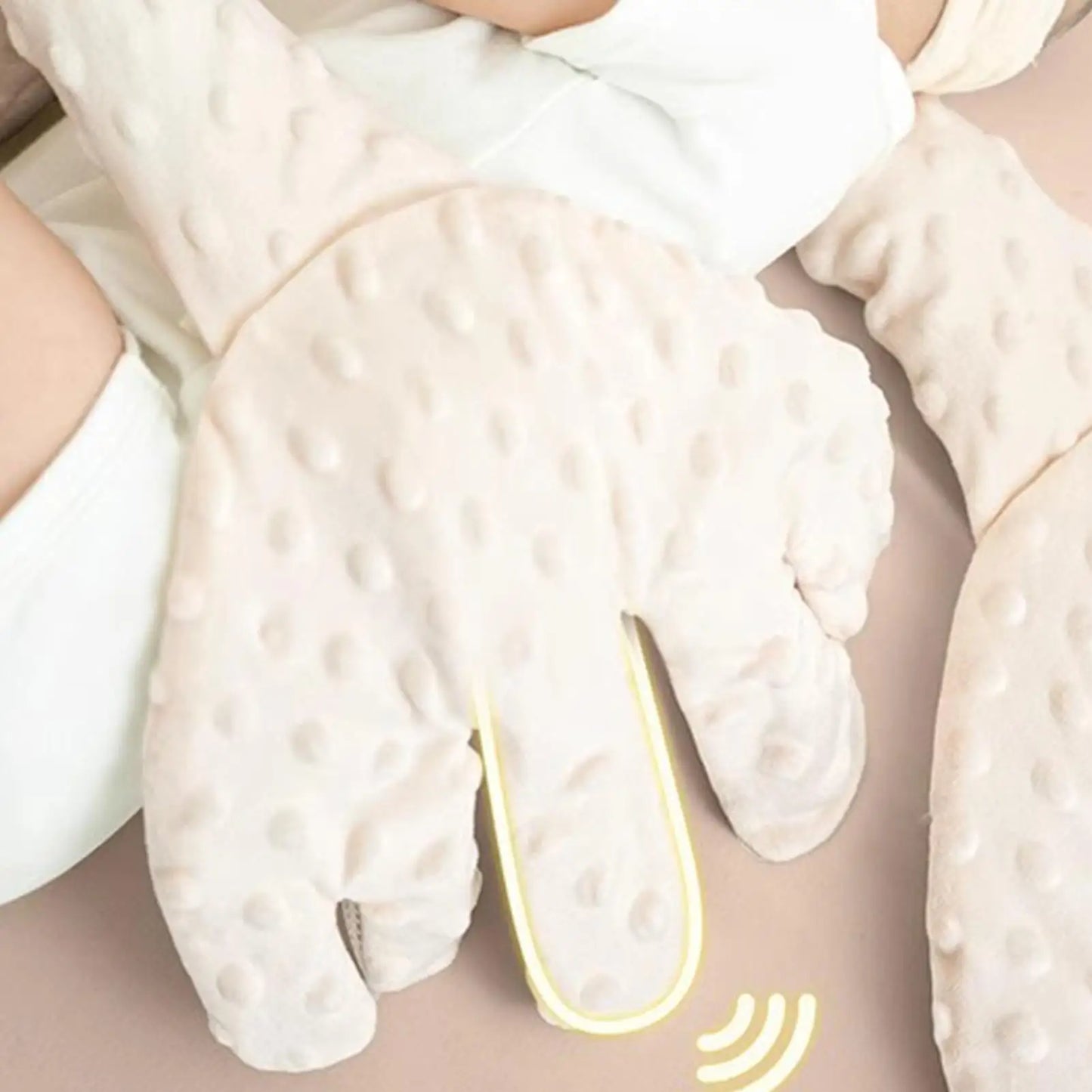 Adjustable Automatic Baby Patting Sleep Pillow Startle Prevention Soothing Palms for 0-3 Toddler Remote Control Baby Sleep Aid